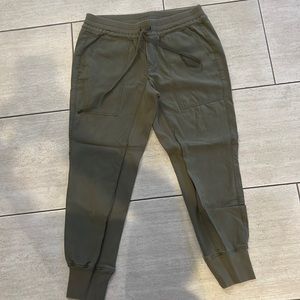 Cabi green joggers